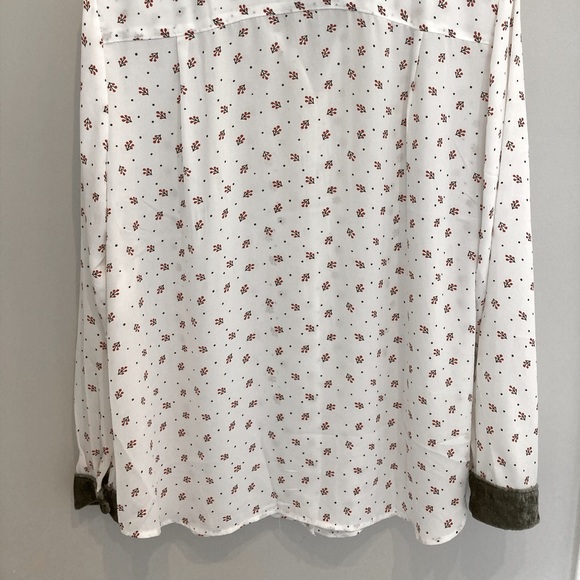 LOFT berry pattern button down L - Picture 6 of 11